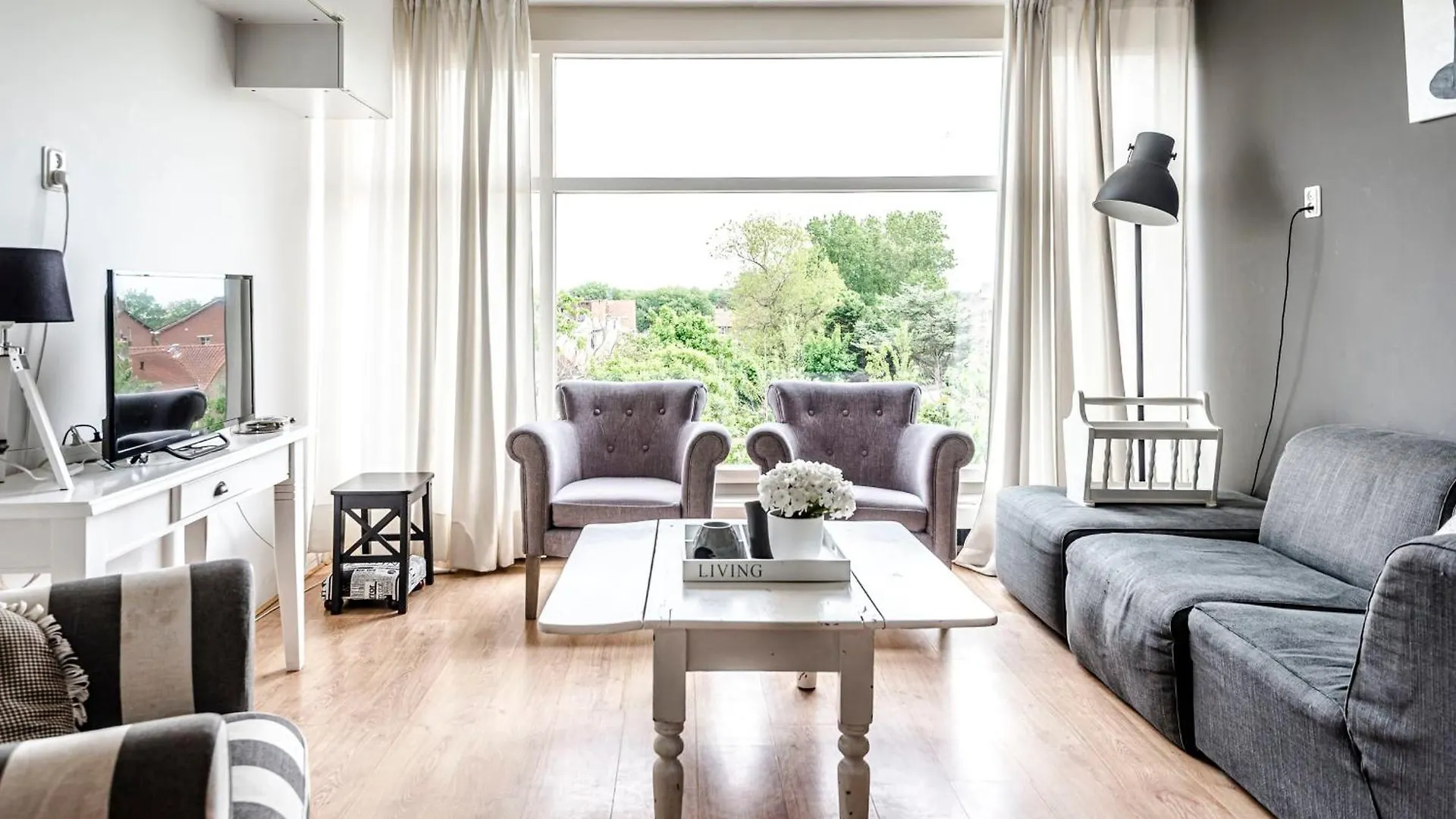 Chapeau Apartment Zandvoort Netherlands